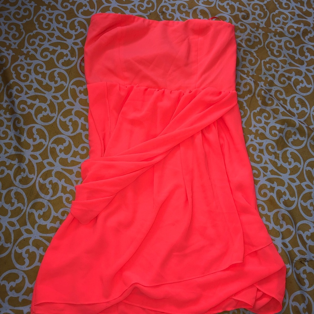 One shoulder pink dress!